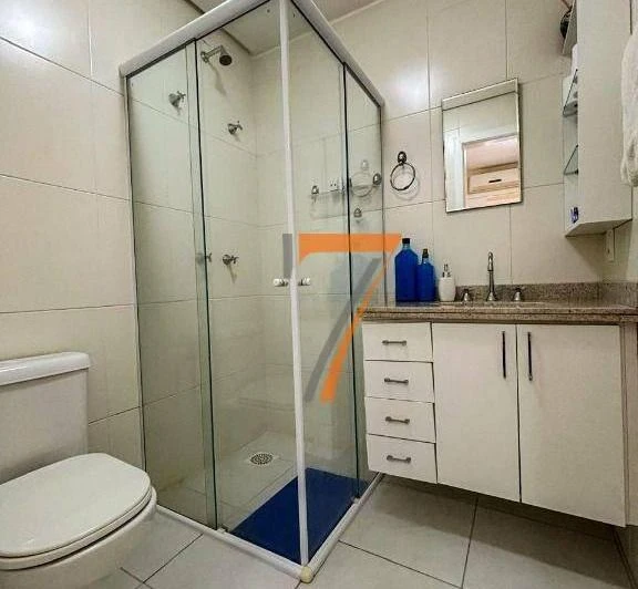 Furnished 117 m² apartment with 3 en-suite bedrooms — photo 6