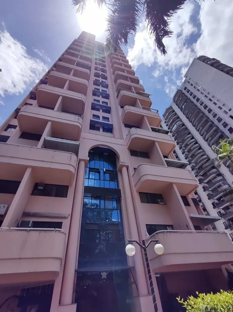 Apartamento duplex mobiliado com cozinha fechada e 2 quartos — photo 16