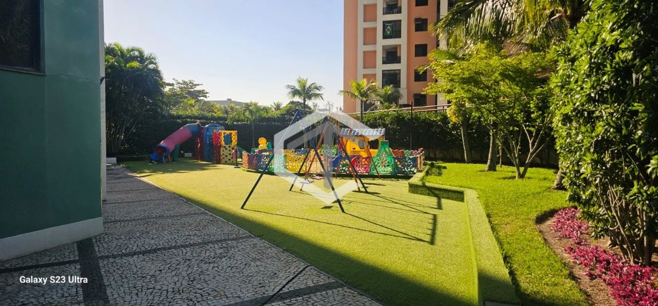 Apartamento com 3 suítes e 2 vagas em 193 m² — photo 42