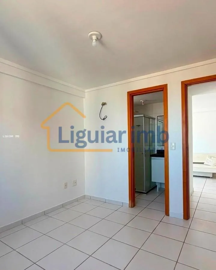 Glass-enclosed balcony in a 2-bedroom apartment, 58 m² — photo 6