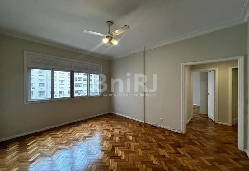 2-bedroom apartment with 1 bathroom, no parking — photo 10