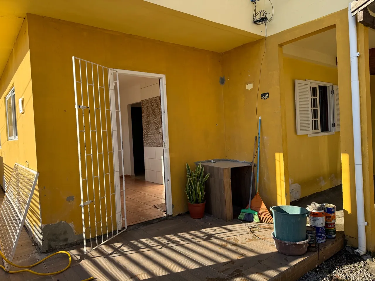 2-bedroom house with a washing machine in Florianópolis — photo 13