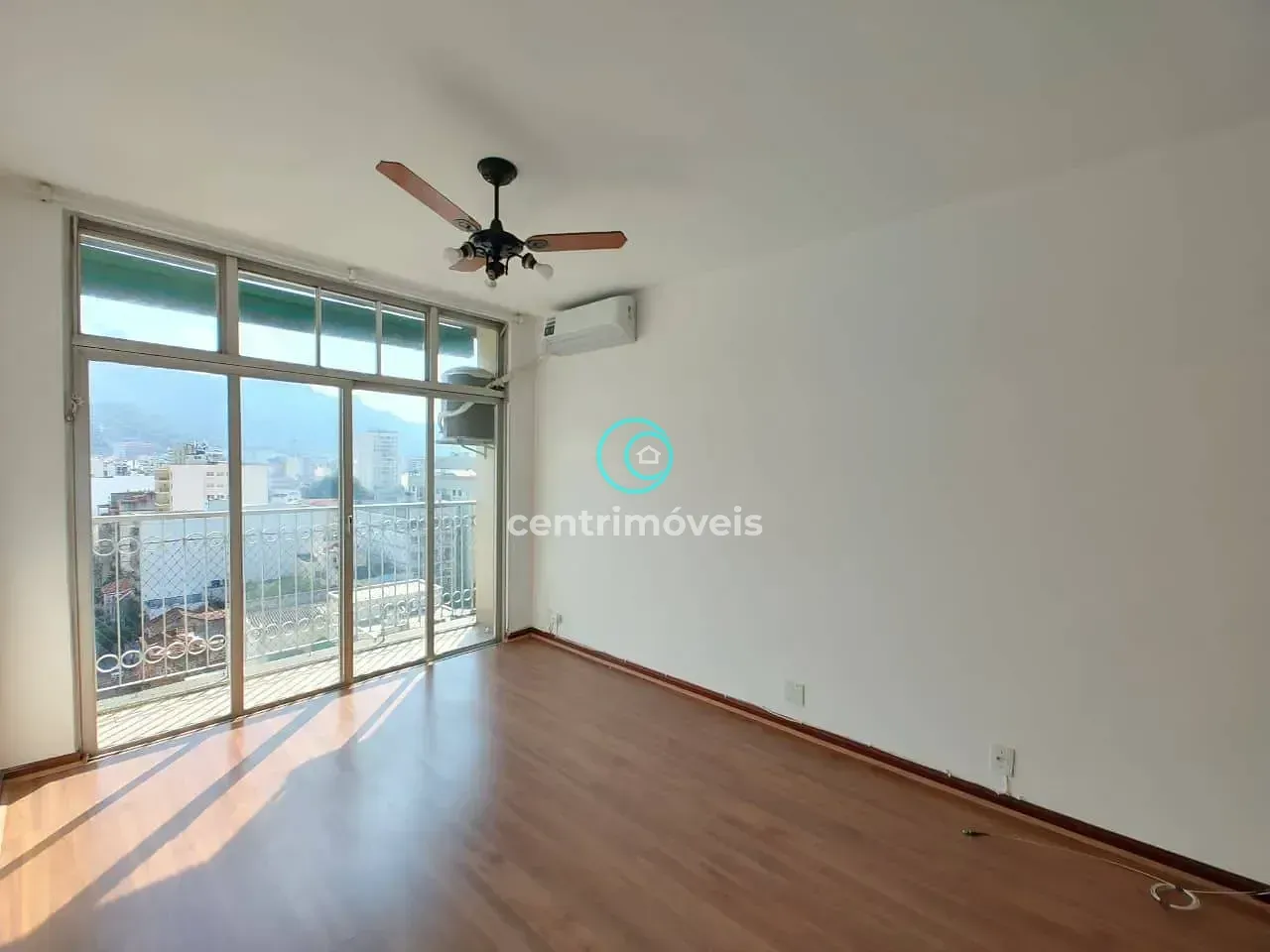 Mountain view in a 2-bedroom apartment, 64 m² — photo 5