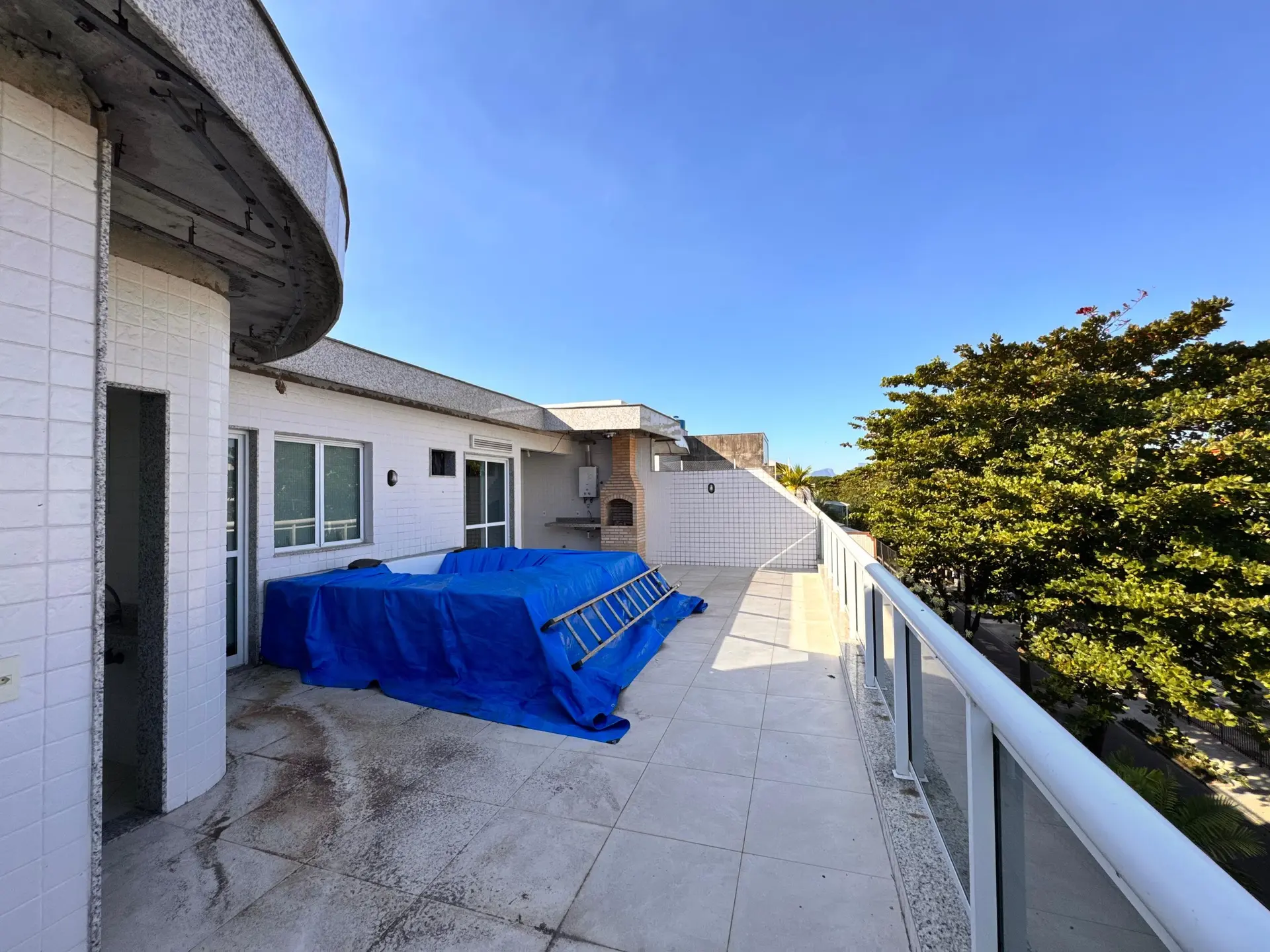 Apartamento, 233 m², com janelas do piso ao teto — photo 11