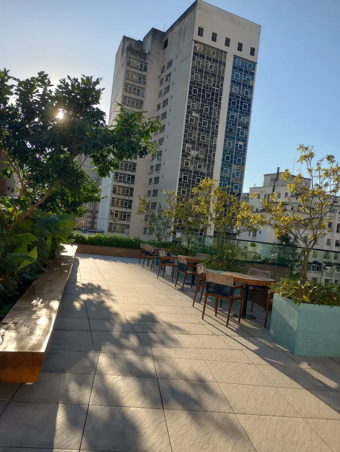 Studio on the 21st floor with a grill on the balcony — photo 25