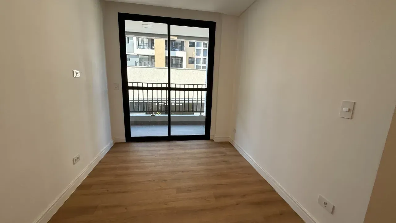 Apartment with 2 bedrooms, 2 bathrooms, and a balcony — photo 19