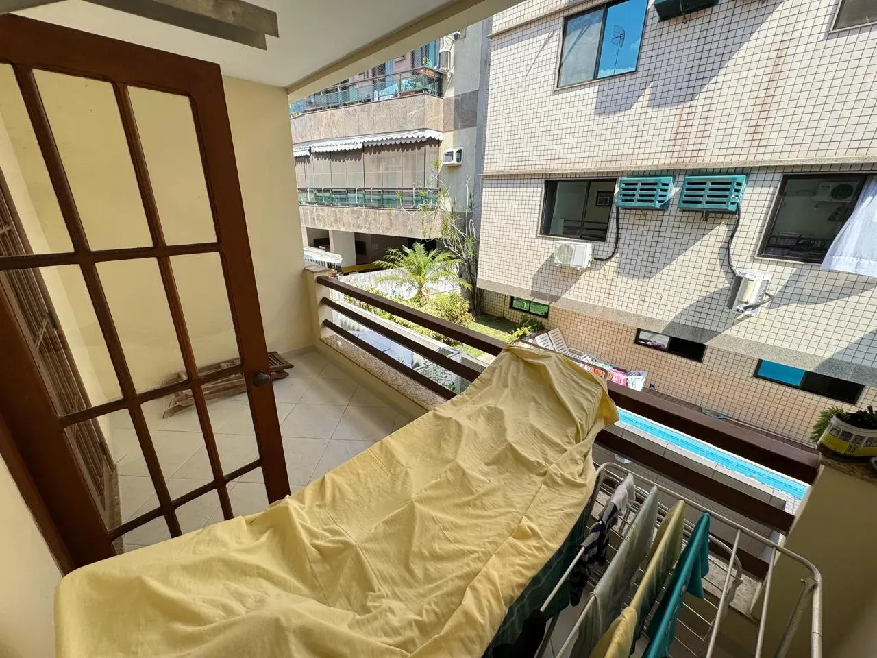 Condo house with 4 bedrooms and a closed kitchen — photo 31