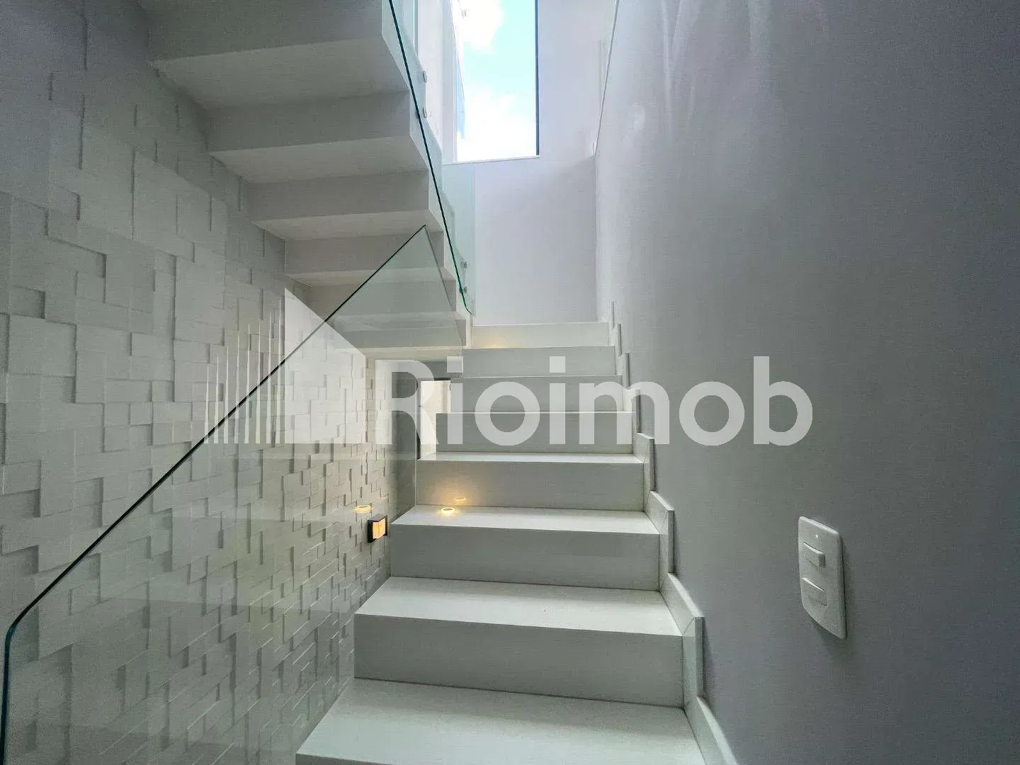 Будинок із кухнею відкритого планування та 5 спальнями 490 м² — photo 27