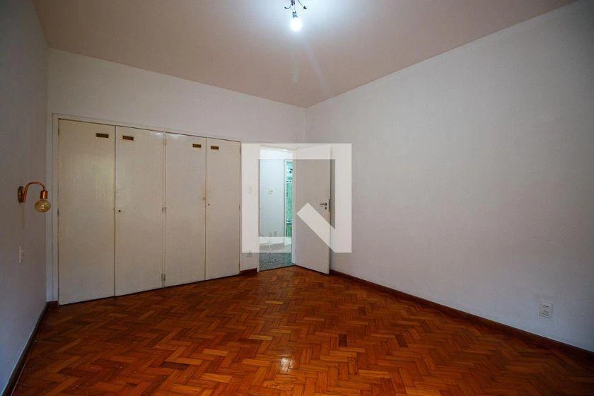 4-bedroom apartment 160 m² with 3 bathrooms — photo 22