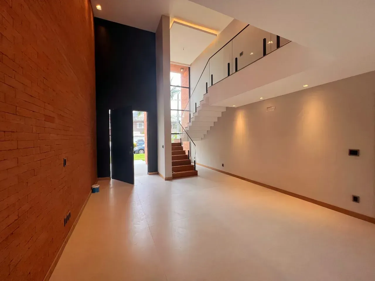 Casa com 4 quartos e 2 banheiros, 357 m² — photo 11