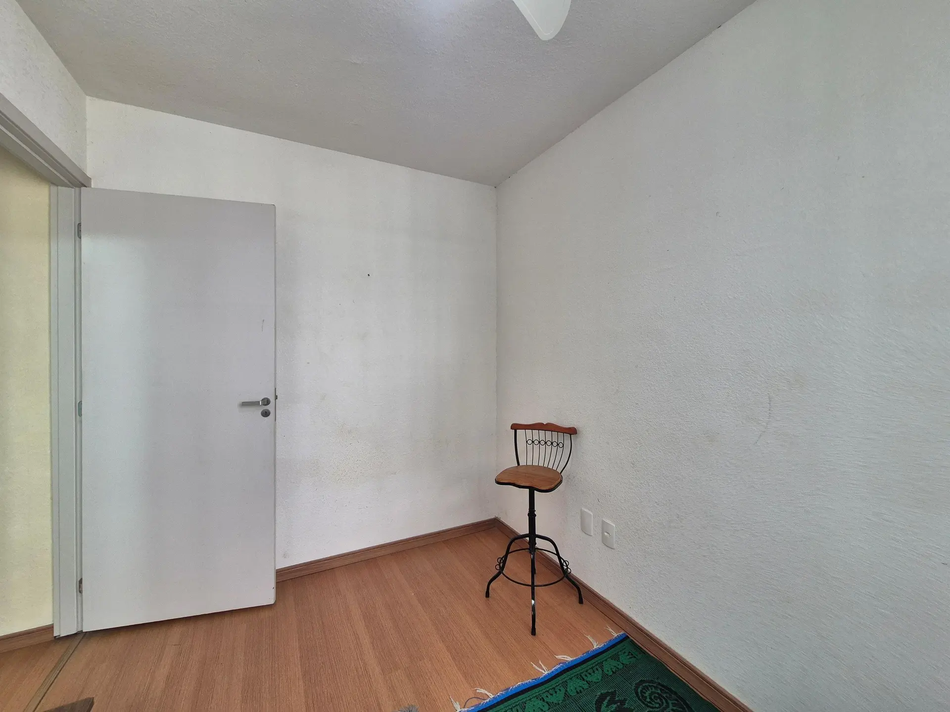 43 m² apartment with a home office and a washing machine — photo 33
