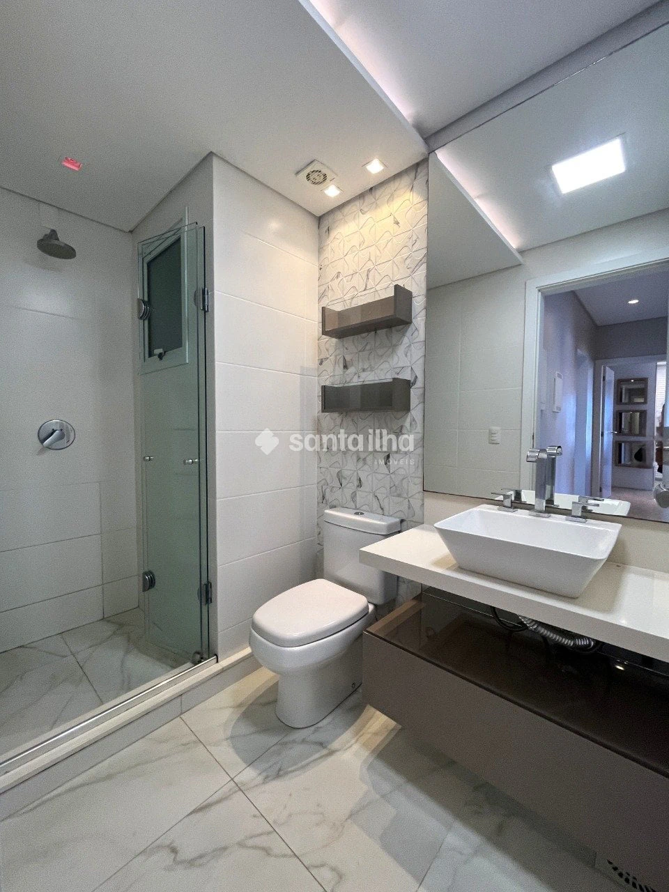 Квартира 114 м² с видом на горы и панорамными окнами — photo 22