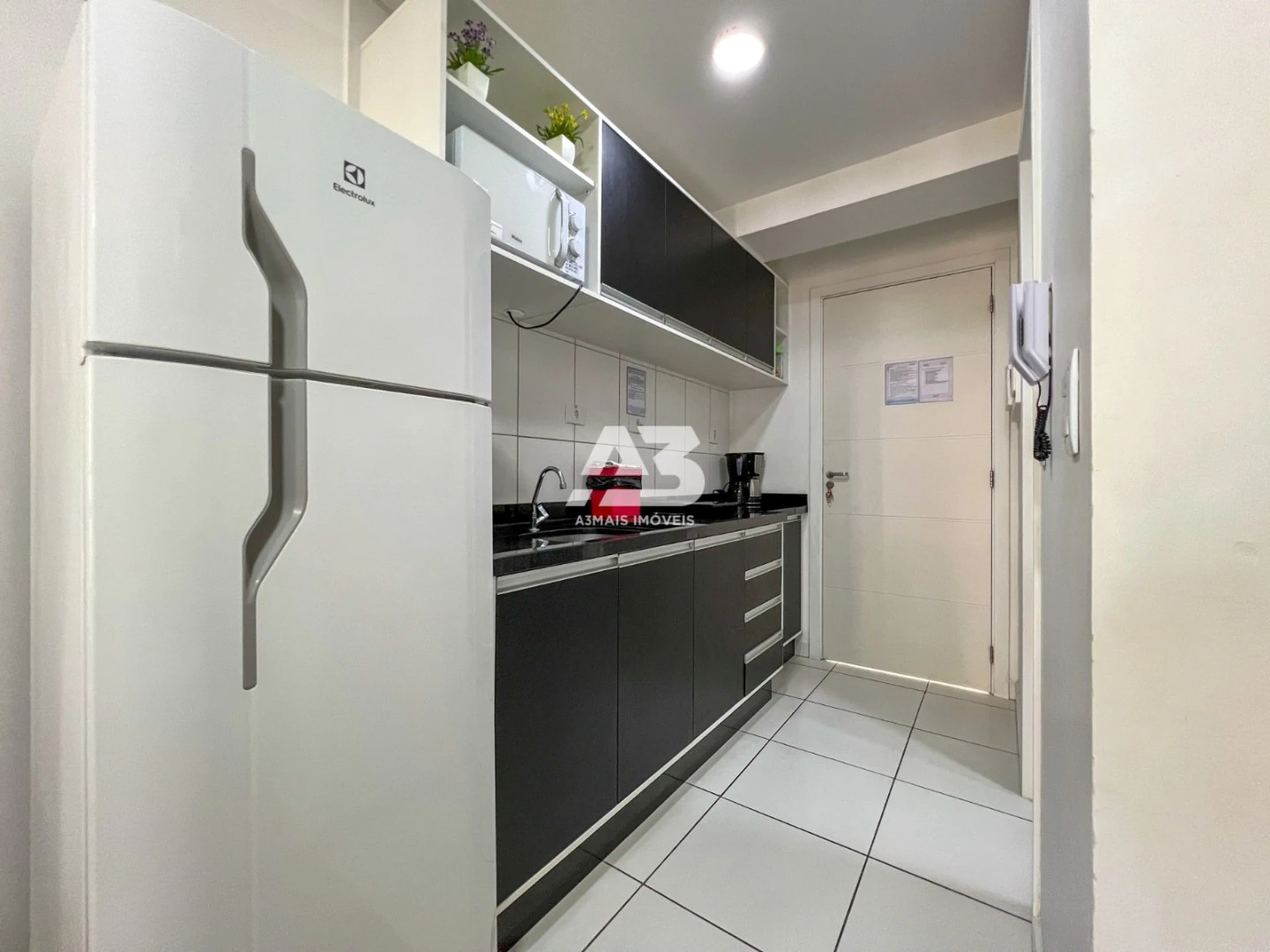 Apartamento mobiliado de 1 quarto com máquina de lavar — photo 5