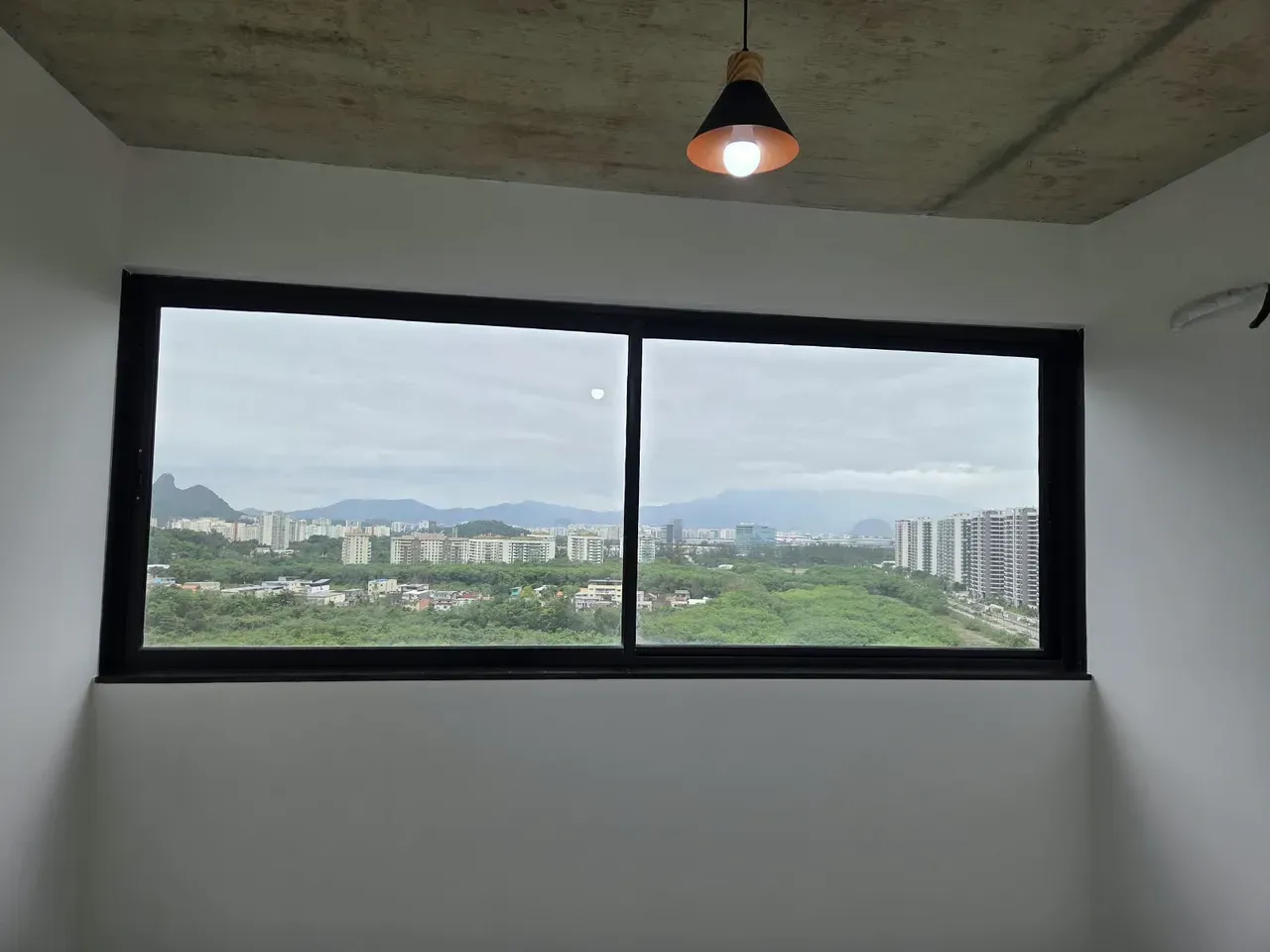 Home office in a 2-bedroom apartment, 56 m² — photo 8