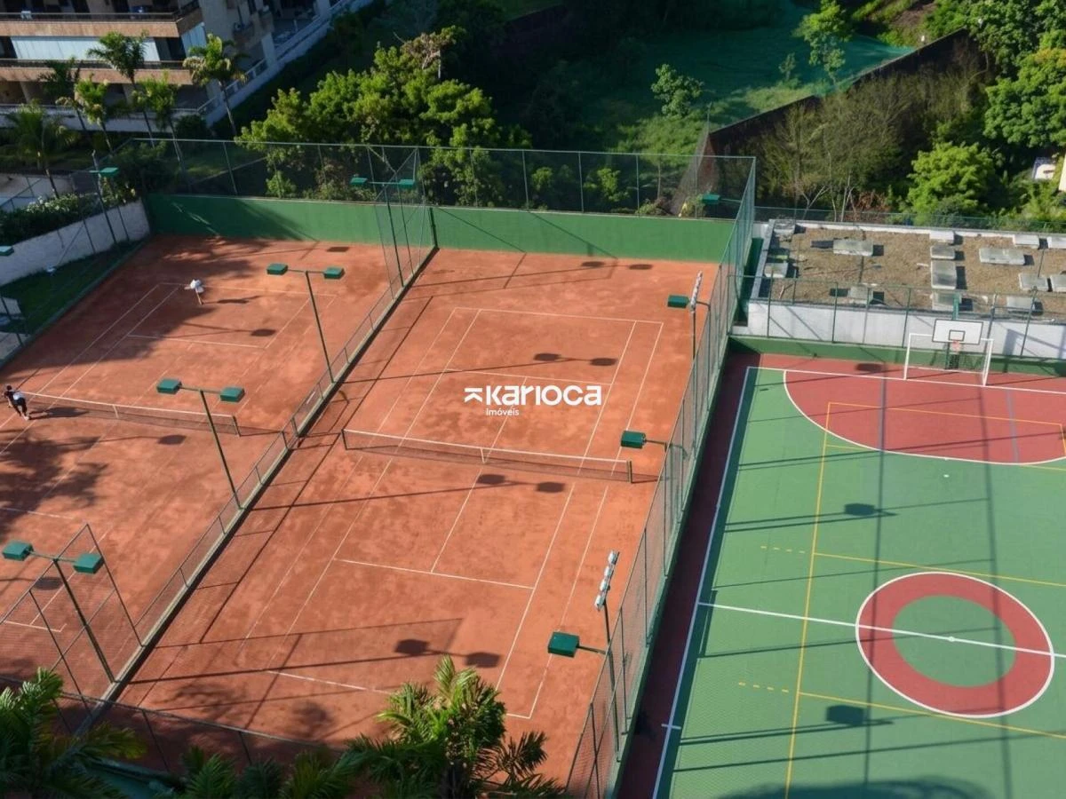 Furnished apartment, 131 m², with a grill on the balcony — photo 23