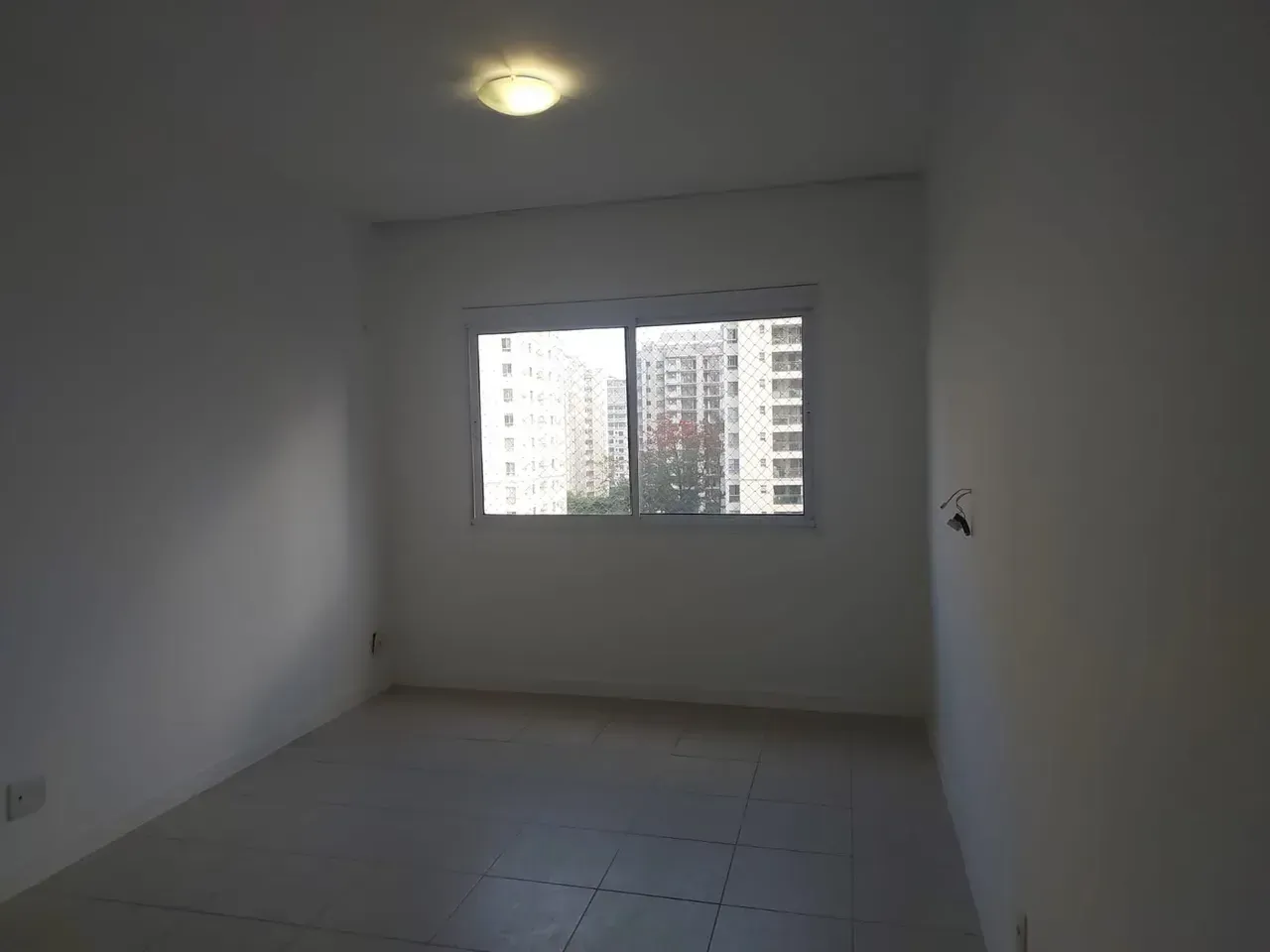 4-bedroom apartment 150 m² with enclosed balcony — photo 18