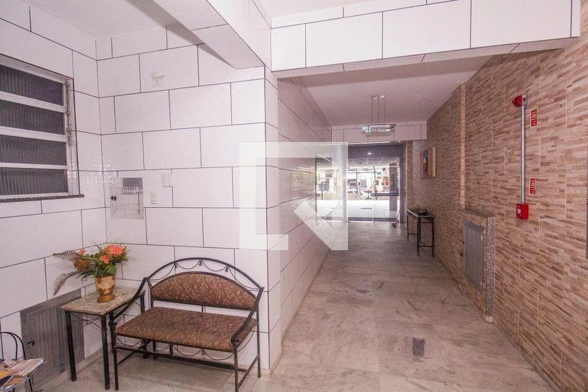 Furnished 2-bedroom apartment with 2 bathrooms — photo 20