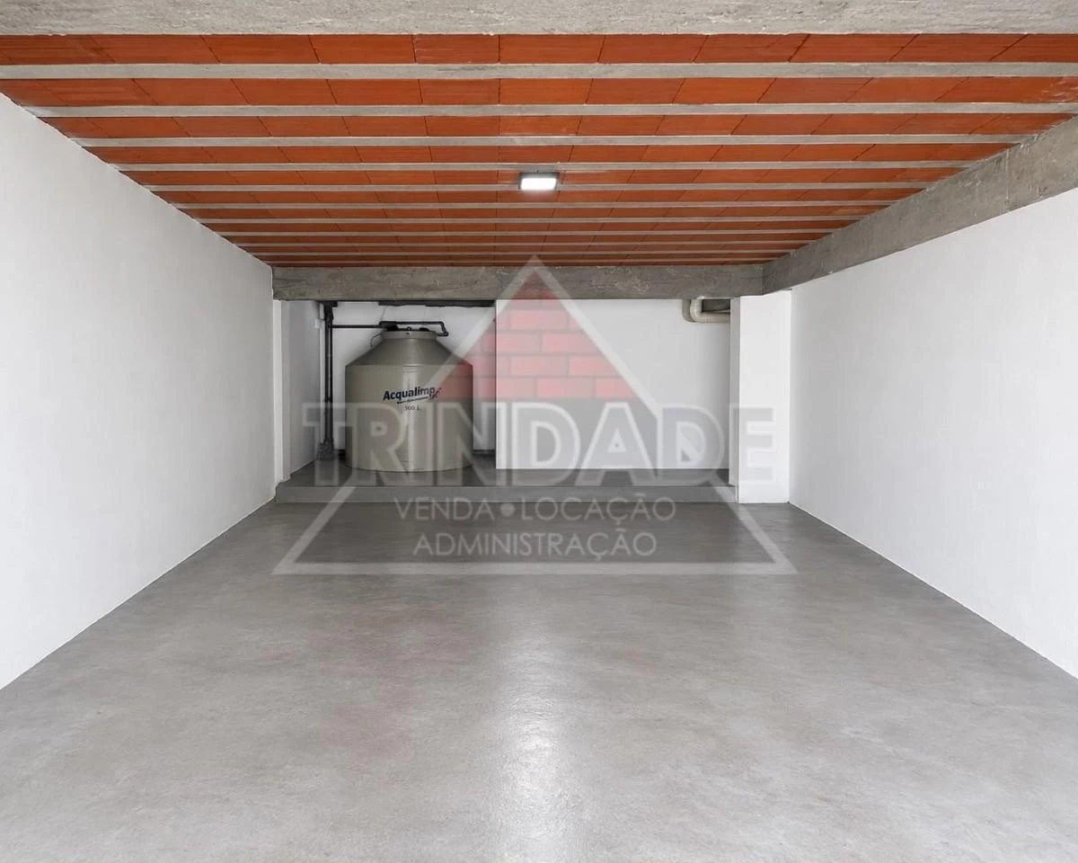 Washing machine in a 3-bedroom house, 200 m² — photo 9