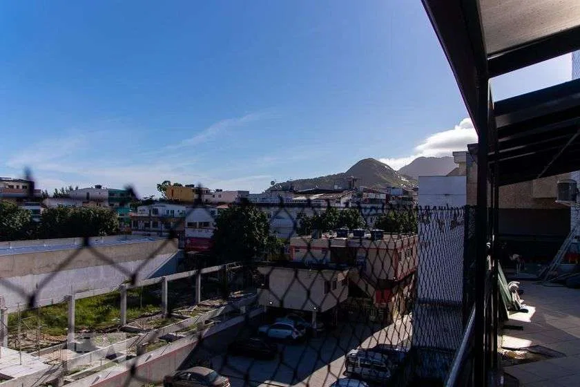 400 m² duplex with 4 bedrooms and 2 en-suite baths — photo 21