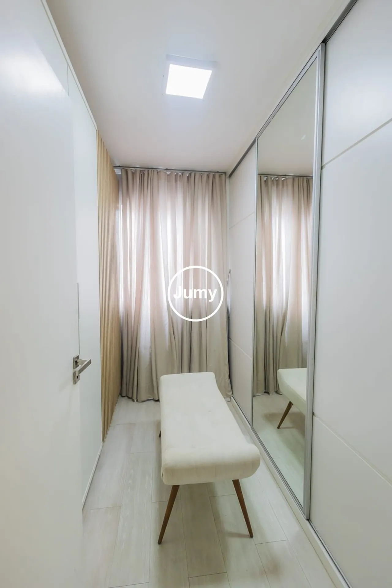 Furnished duplex apartment with 3 bedrooms and 2 parking — photo 40