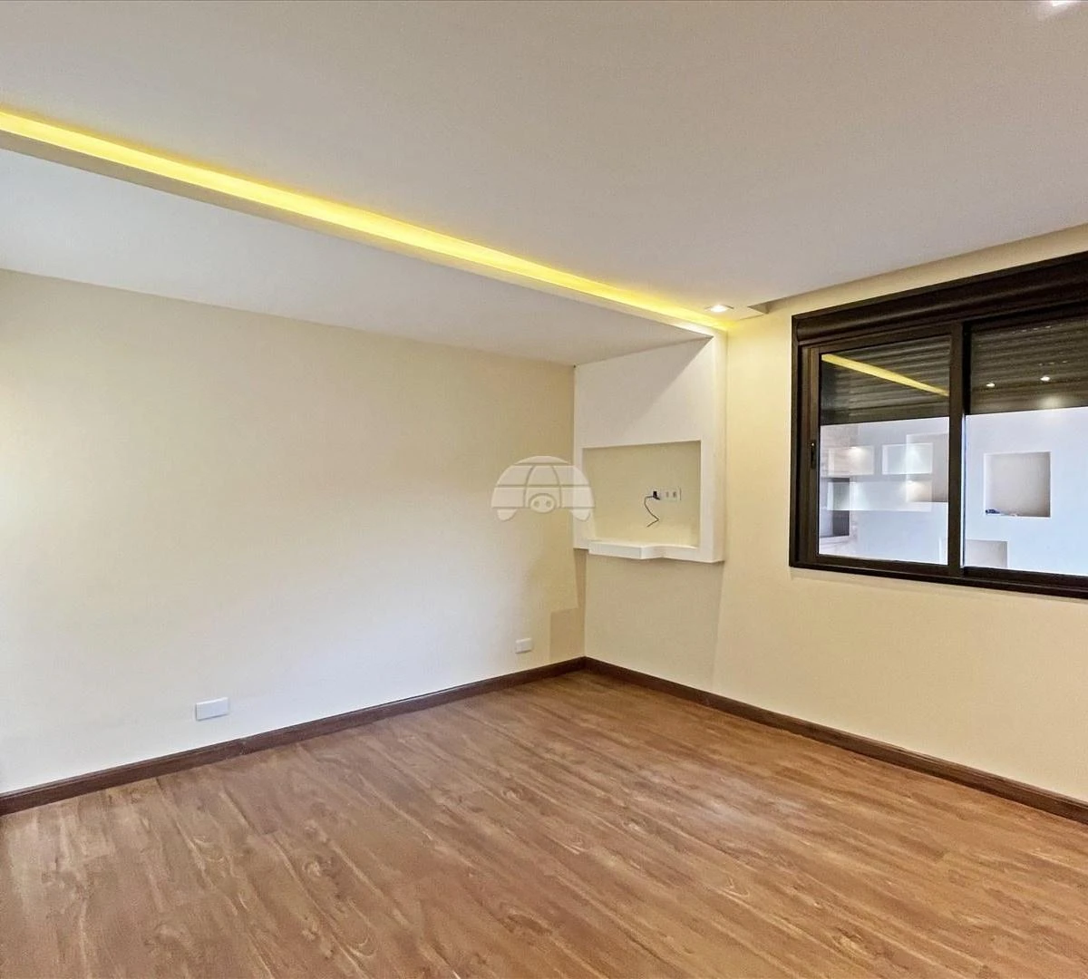 Washing machine in a 5-bedroom house, 280 m² — photo 25