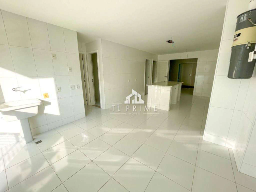 4-suite apartment with 555 m² and 5 parking spaces — photo 6
