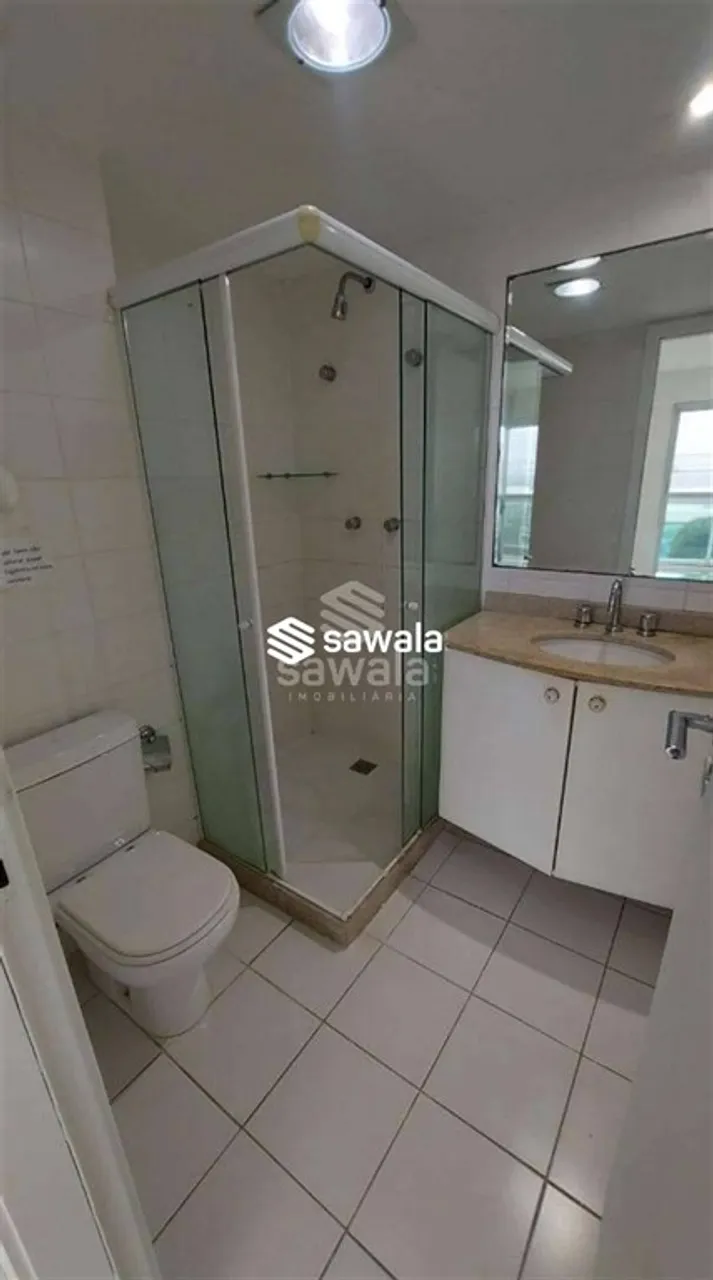 110 m² apartment with 2 bedrooms and a glass balcony — photo 11
