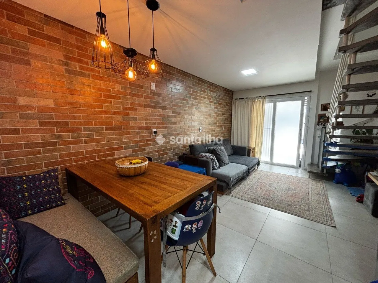 House, 73 m², with a mountain view
