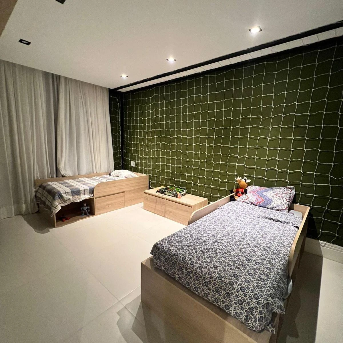 600 m² house with 4 en-suite bedrooms and 3 parking spots — photo 14