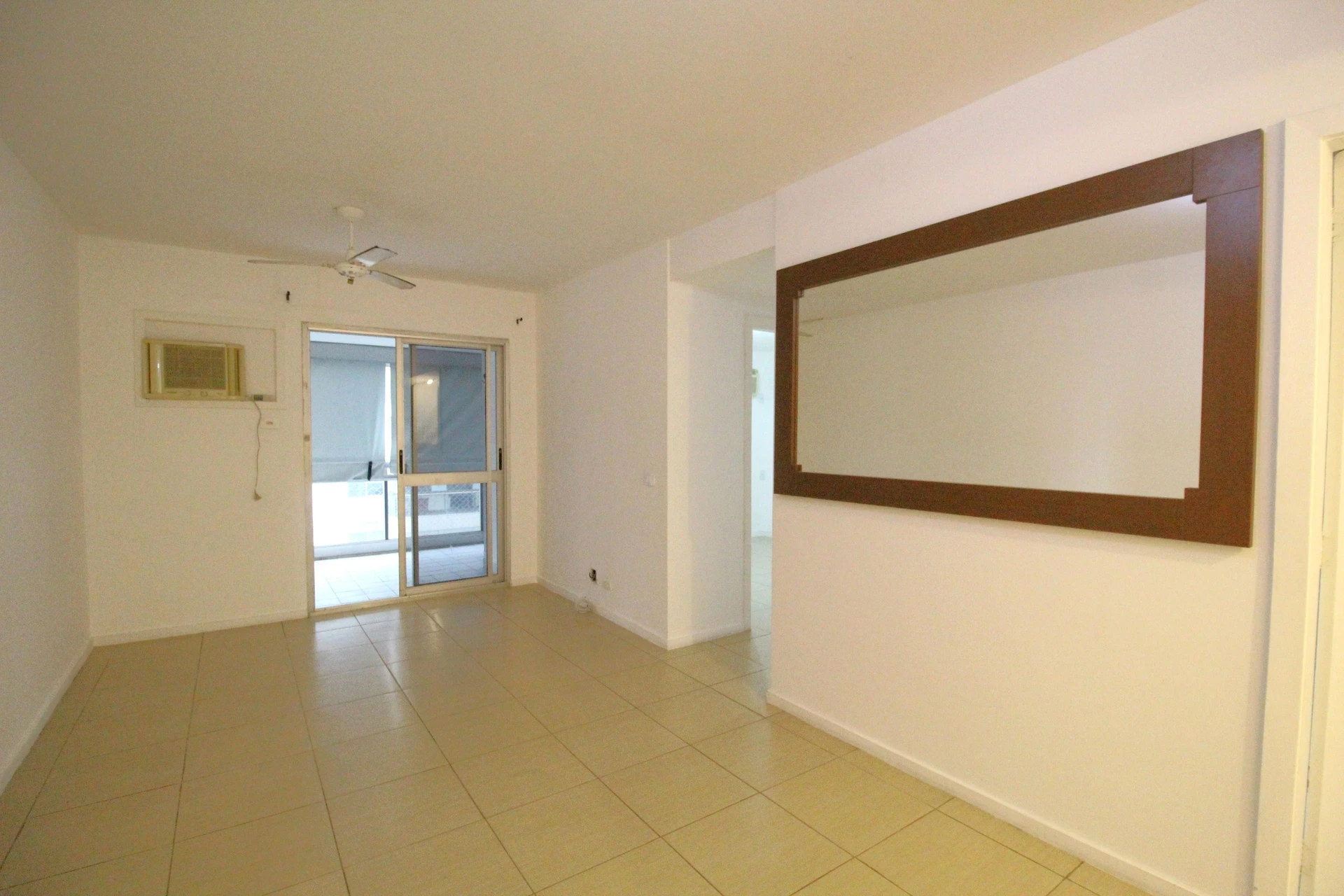 3-bedroom apartment in a building with a sauna — photo 9