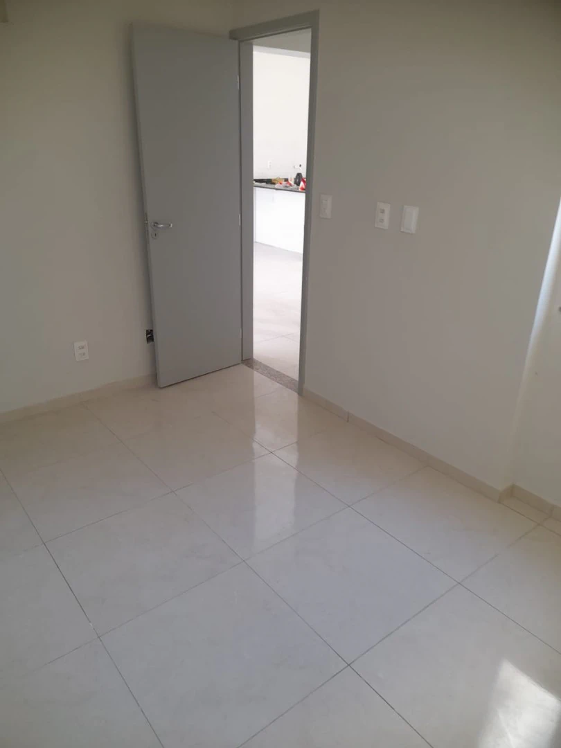 House with 2 bedrooms and 1 parking space