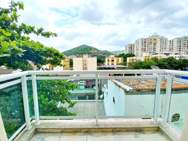 Unfurnished apartment with 2 bedrooms and a balcony
