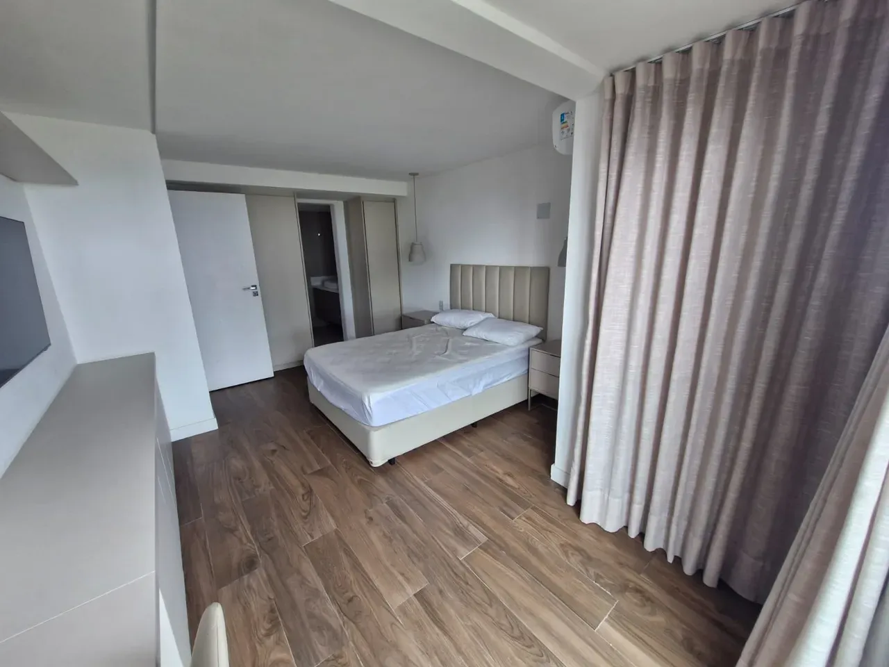 Furnished house, 280 m², with a water view — photo 6