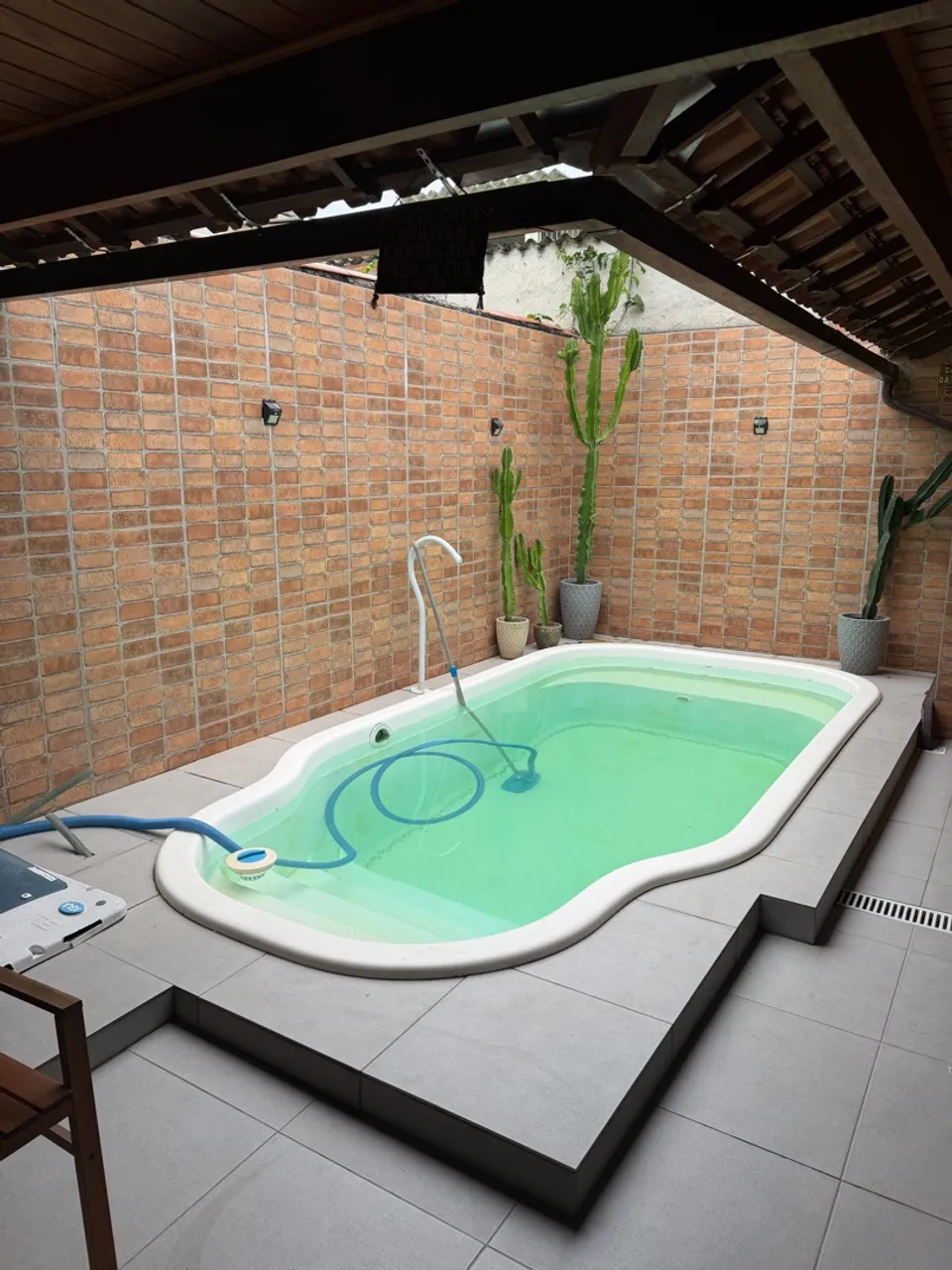 Furnished house, 100 m², with a glass-enclosed balcony — photo 2