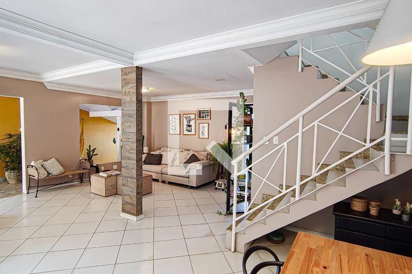 Casa com 6 quartos e 300 m², vaga incluída — photo 5