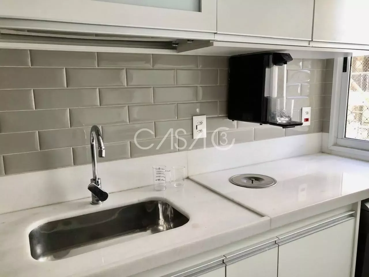 109 m² apartment with a home office and a washing machine — photo 7
