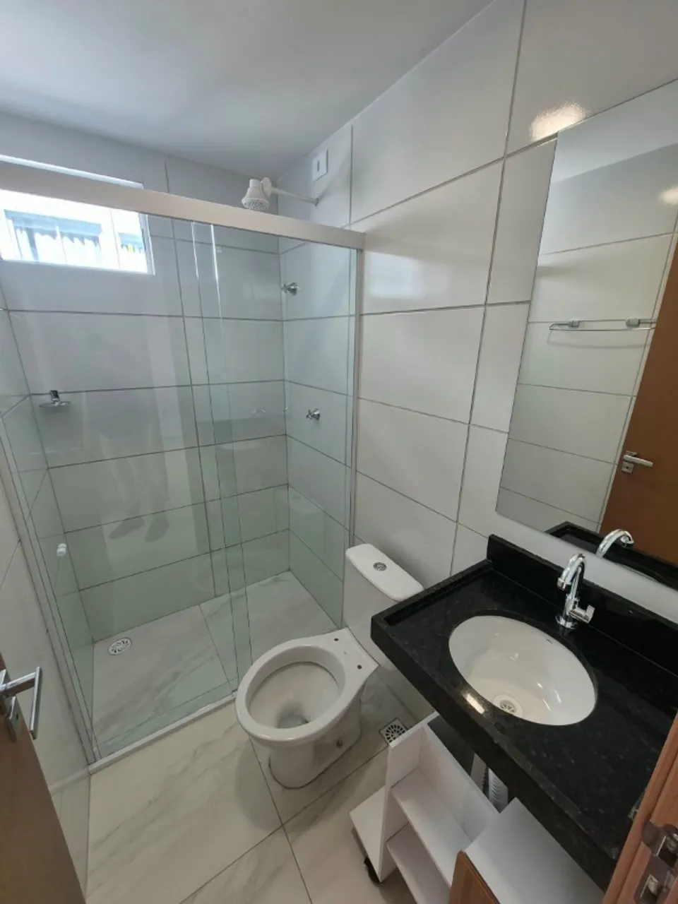 2-bedroom apartment in a building with a gym — photo 7