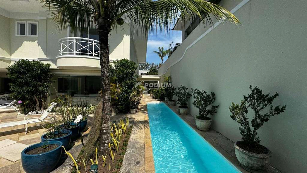 Casa duplex com 4 suítes e jardim privativo — photo 20