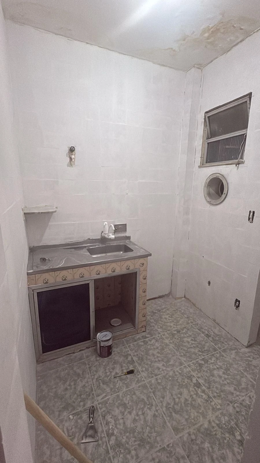 Apartamento de 1 quarto e 1 banheiro, sem vaga