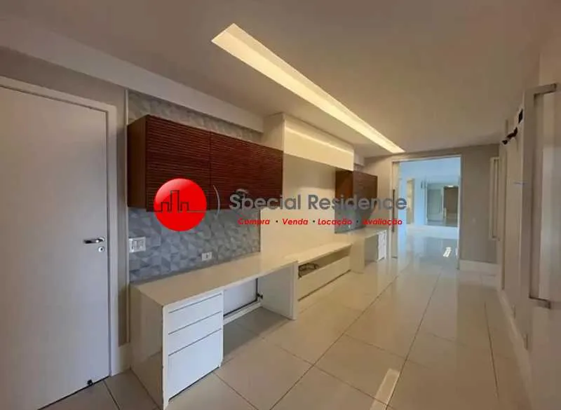 Apartment with 4 bedrooms, 5 bathrooms and 3 parking spots — photo 19