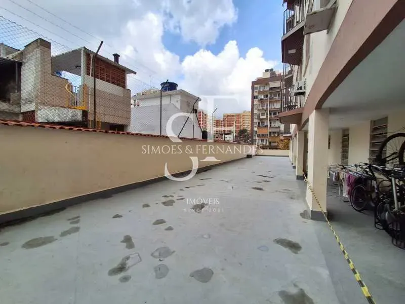 Unfurnished apartment with 3 bedrooms and 2 parking spots — photo 27