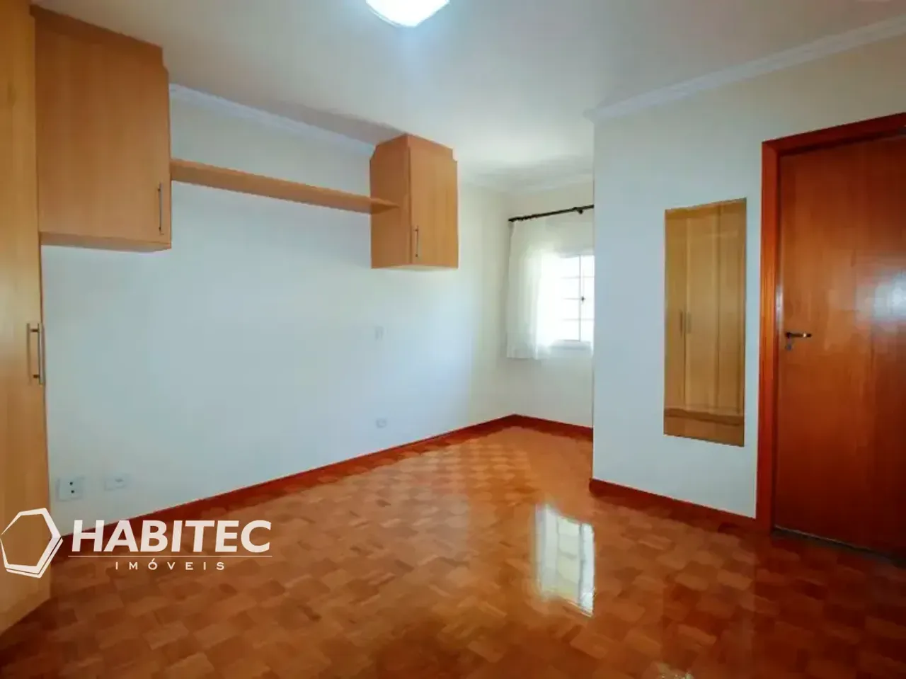 Triplex house with 3 bedrooms and 2 parking spaces 258 m² — photo 5
