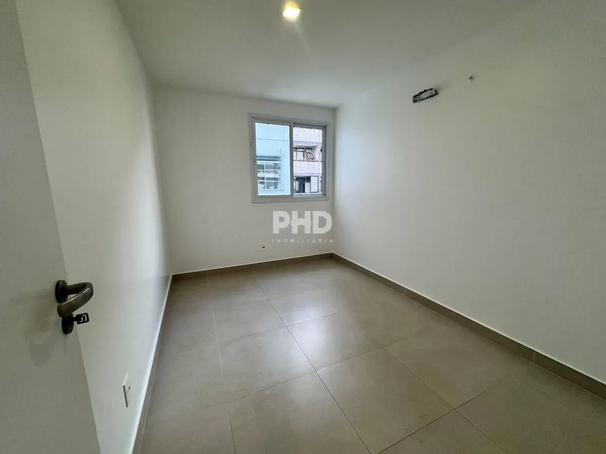 Apartment on the 1st floor with a grill on the balcony — photo 13
