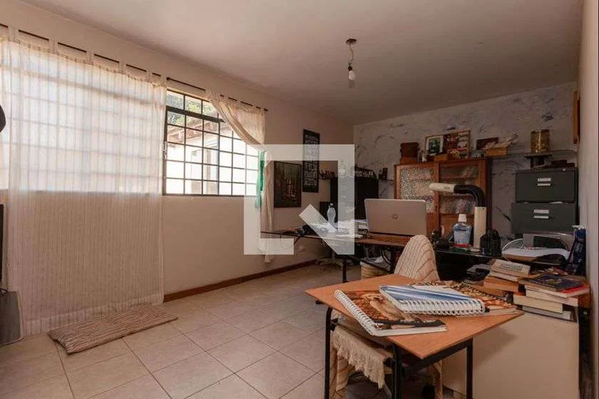House with 5 bedrooms and a private garden — photo 11