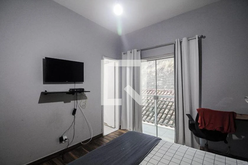 Rental house with 4 en-suite bedrooms and 606 m² — photo 13