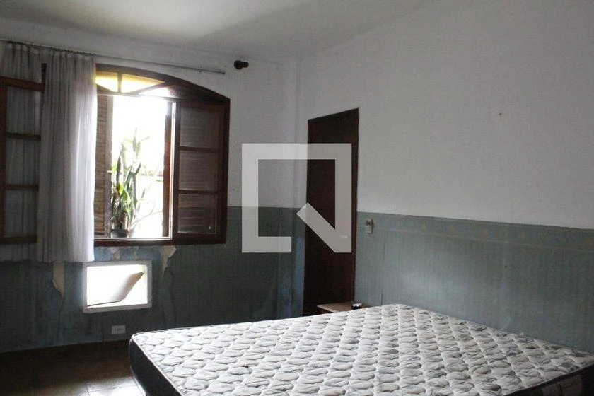 House with a balcony and 6 bedrooms plus 5 parking — photo 47