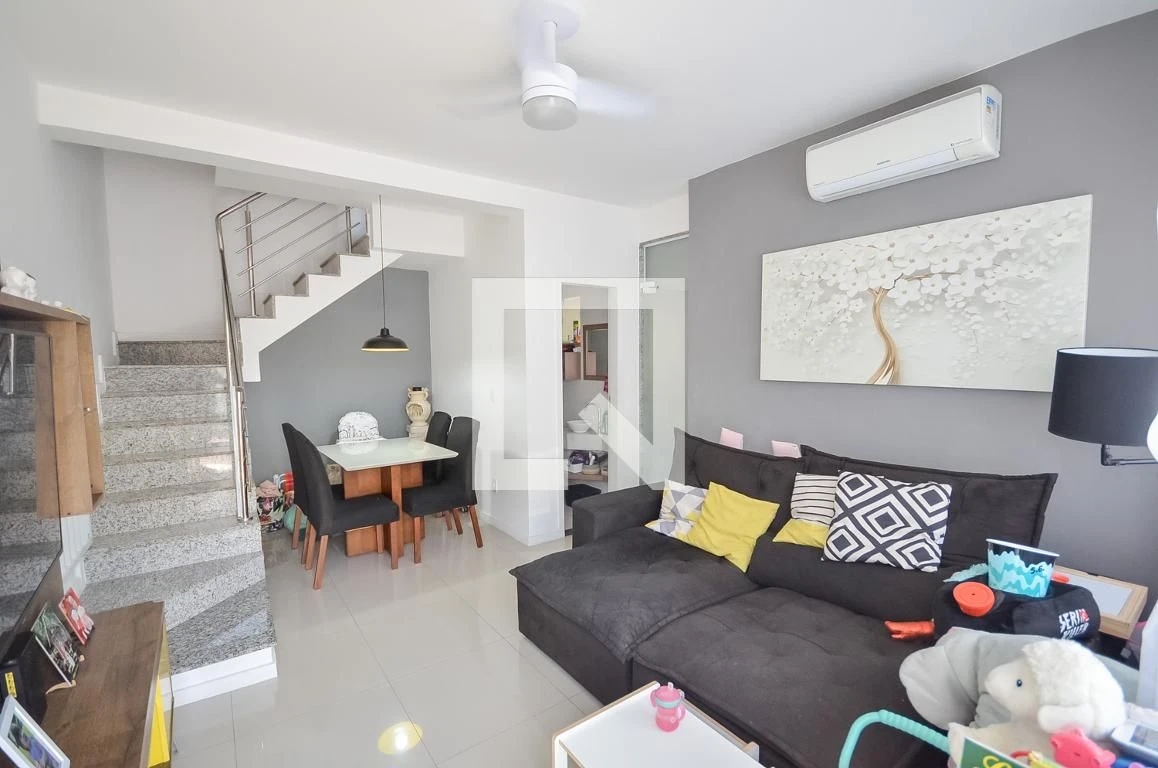 2 quartos e churrasqueira privativa: apartamento de 69 m²