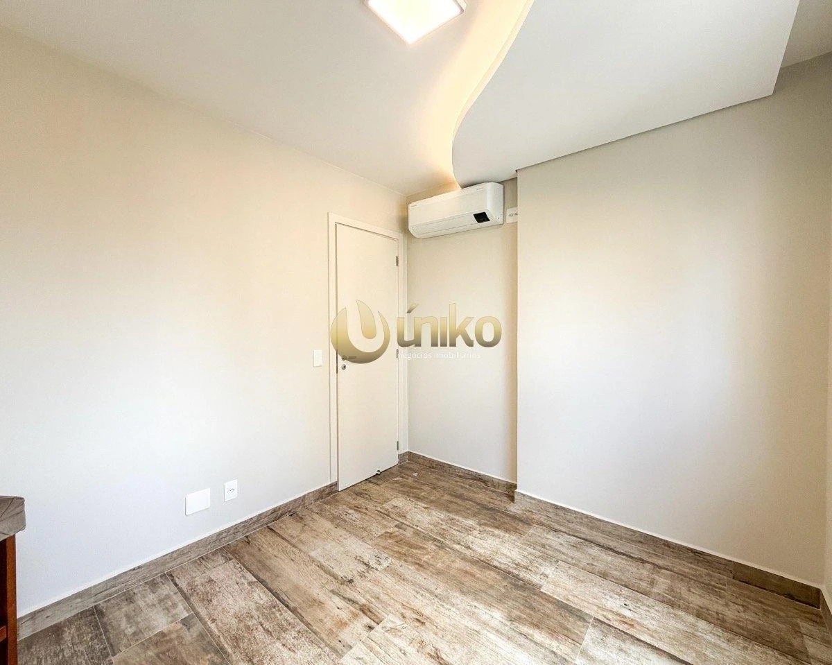 3-bedroom apartment with a washing machine in Curitiba — photo 18