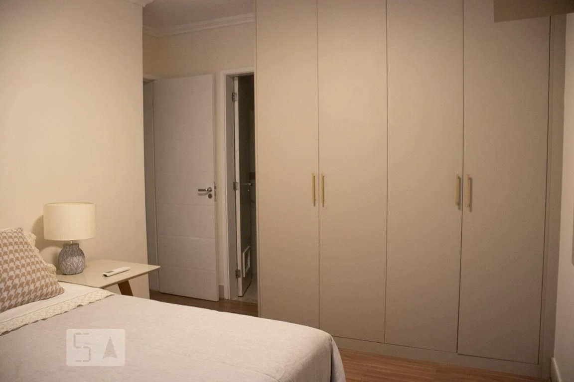 Furnished 2-bedroom apartment with enclosed glass balcony — photo 39