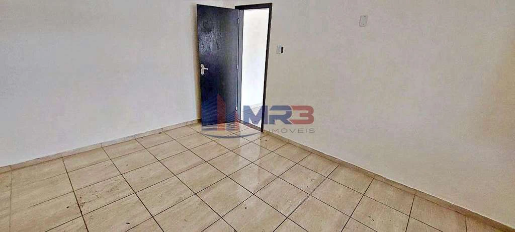 540 m² House with 4 bedrooms and 5 parking spaces — photo 20